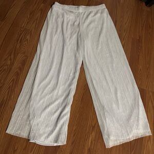 Joie Pleated White High Rise Flare Pants Bohemian‎ Beach Resort Classic Basics